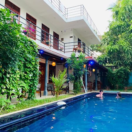 Blue Whale Holiday Hotel 米瑞莎 外观 照片