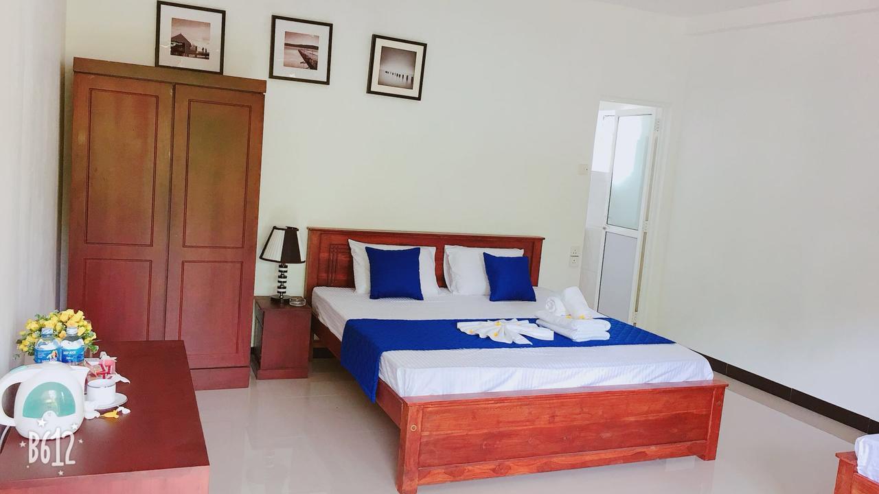 Blue Whale Holiday Hotel 米瑞莎 外观 照片
