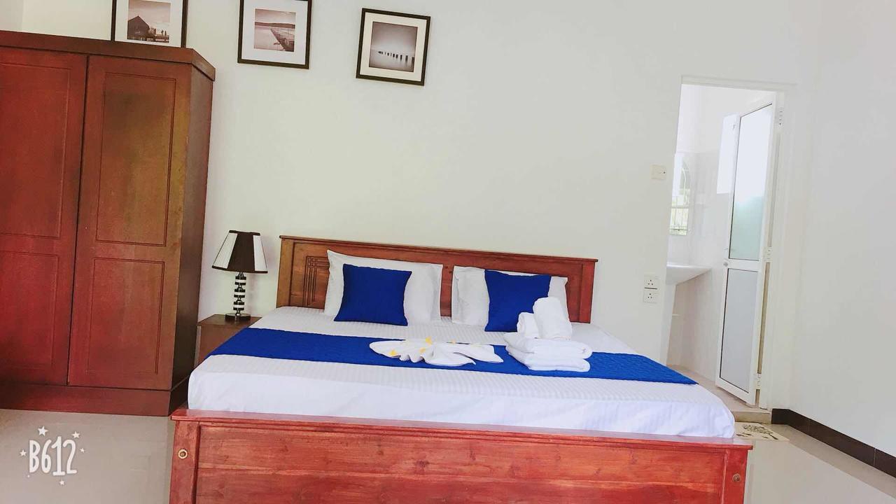 Blue Whale Holiday Hotel 米瑞莎 外观 照片