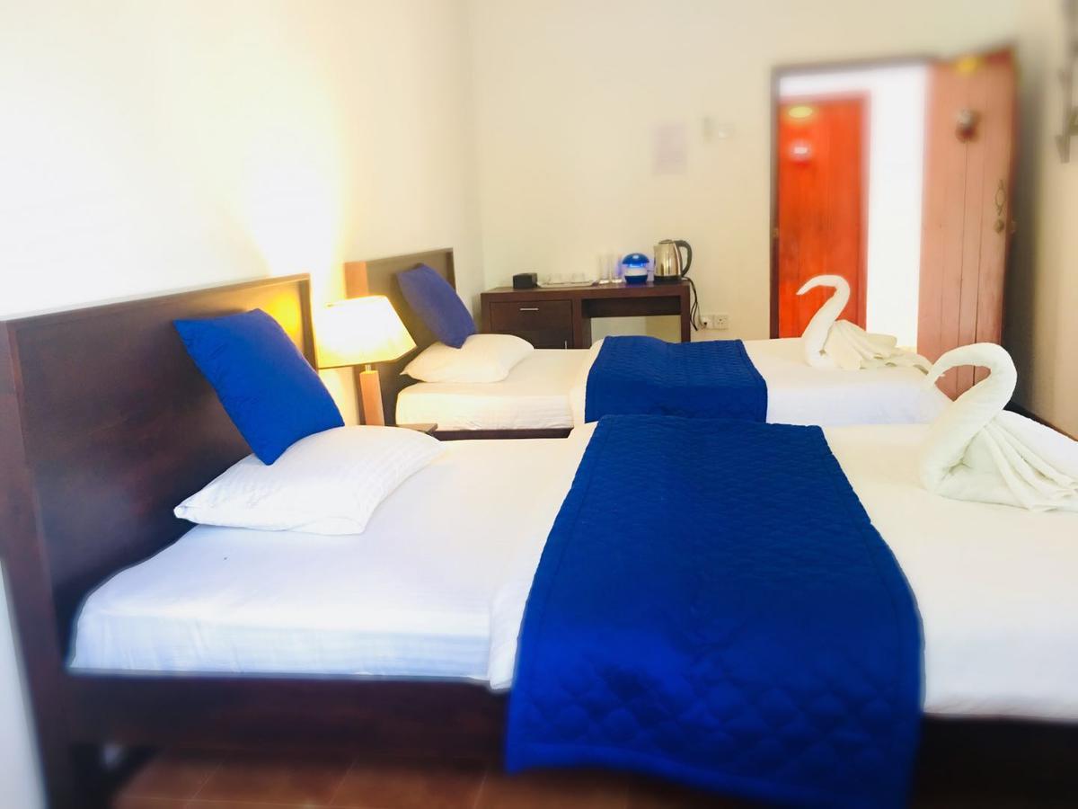 Blue Whale Holiday Hotel 米瑞莎 客房 照片